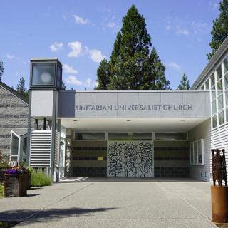 The dramatic front doors of the Unitarian Universalist Church of Spokane, Washington.