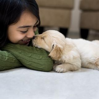 girl with puppy 