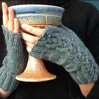 Chalice Cable Handwarmers. © 2007 by Alison Green Will.