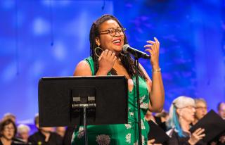 Jyvonne Haskin sings during the Service of the Living Tradition on June 20 2019.