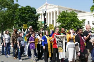 Interfaith activists, including UUA President Susan Frederick-Gray marched in the first day of the Poor People’s Campaign 40 Days of Action in Washington, D.C., where they were arrested by U.S. Capitol Police for blocking a road. 